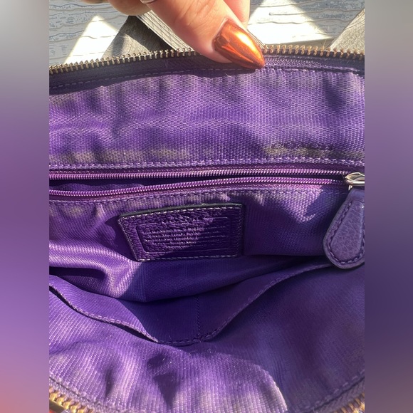 🔥🔥LOW START🔥🔥Vintage Coach purple leather crossbody bag - Picture 6 of 11